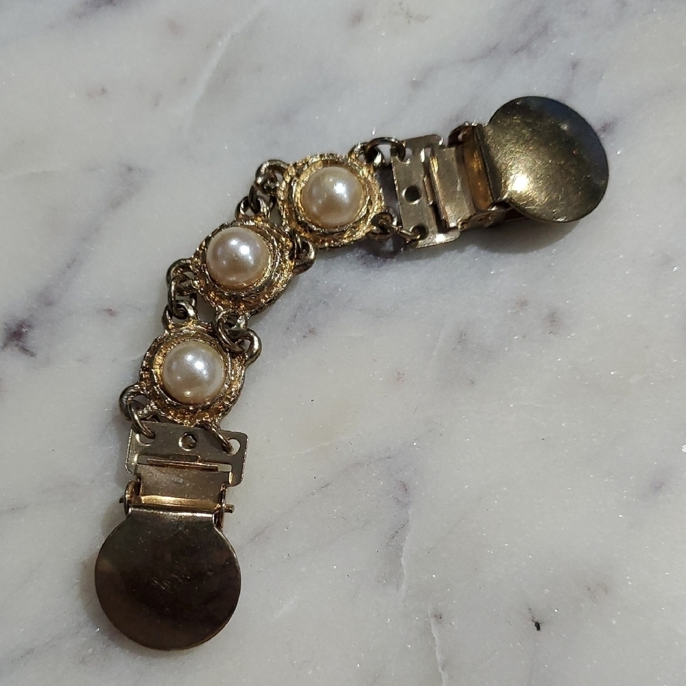 Vintage Gold and Cream Pearl Sweater Guard